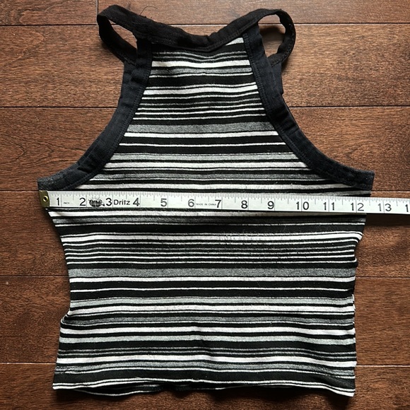 Y2K 90s Vintage Crop Top Black Gray Whites Stripes - Picture 3 of 5